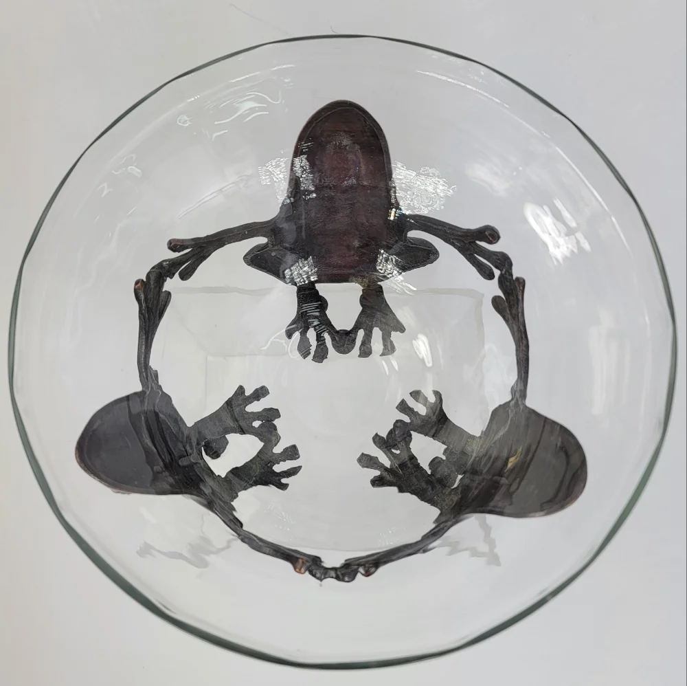 Decorative Glass Bowl Vase Centerpiece with Three Sitting Metal Frogs Stand Base